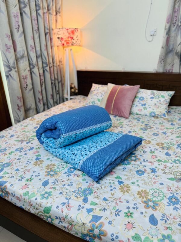 Basic Comforter king Size. Blue - Image 3