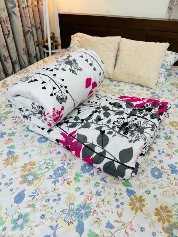 Classic Comforter king Size- (White) - Image 3